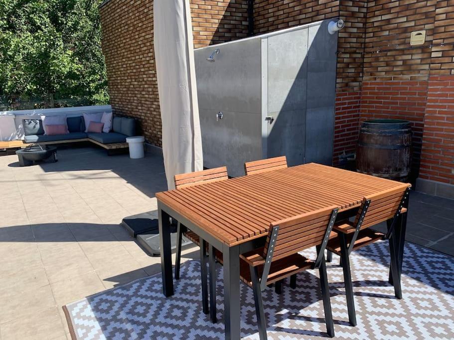 Atico Con Preciosa Terraza En Algorta Getxo Exterior photo
